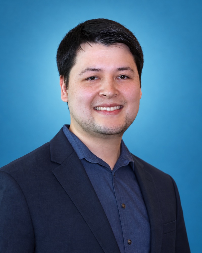 Elliot Chow